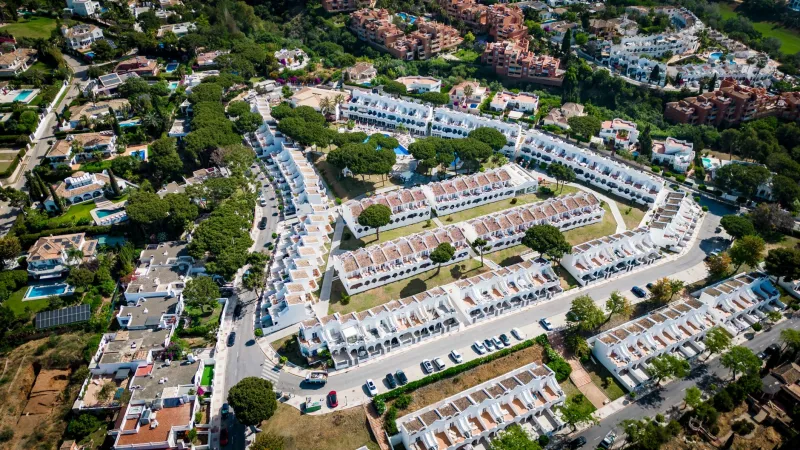 Fincas ecodiseñadas en 2025: ¿inversión sólida o apuesta arriesgada? Un análisis con datos reales del mercado español